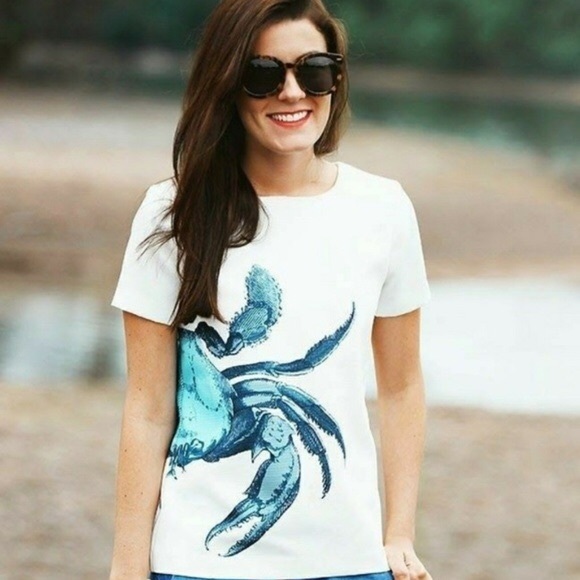 J. Crew Tops - J. Crew crab shirt 🦀